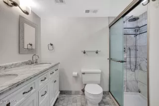 Photo #6: 6734757 Listing 