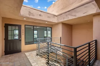 Photo #6: 6734850 Listing 