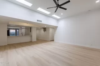 Photo #3: 6735727 Listing 