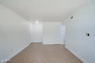 Photo #2: 6735764 Listing 