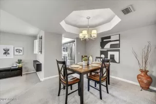 Photo #4: 6735914 Listing