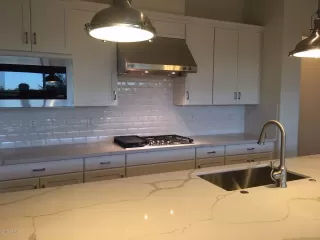 Photo #4: 6736065 Listing