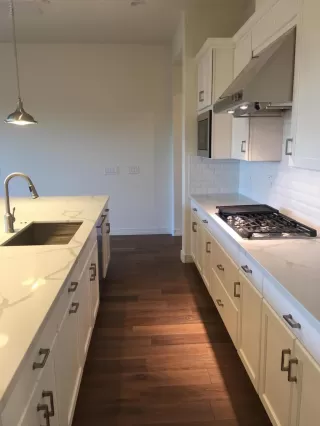 Photo #5: 6736065 Listing