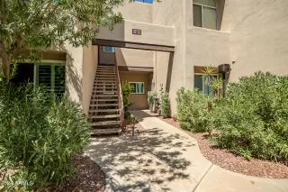 Photo #2: 6737053 Listing 