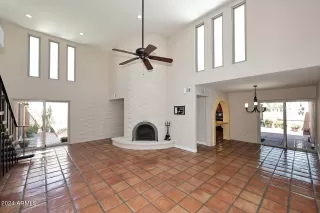 Photo #2: 6737278 Listing