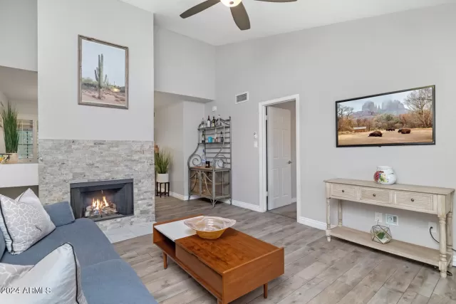 MLS: 6737680 Condo For Sale