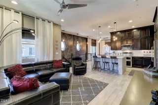 Photo #1: 6737694 Listing