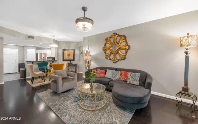 MLS: 6738197 Condo For Sale