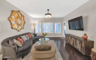 Photo #1: 6738197 Listing