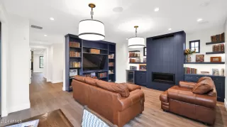 Photo #2: 6738651 Listing 