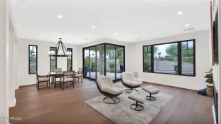 Photo #3: 6738651 Listing 