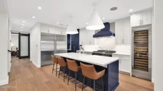 Photo #4: 6738651 Listing 