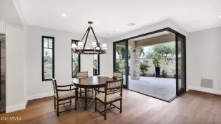 Photo #5: 6738651 Listing 