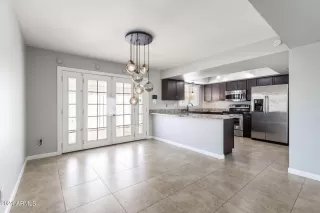 Photo #5: 6738756 Listing