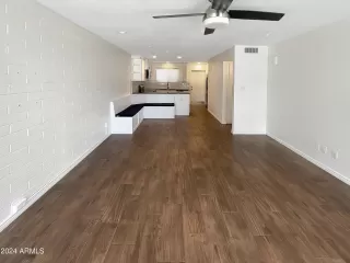 Photo #4: 6739067 Listing 