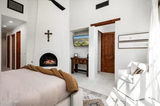 Photo #4: 6739325 Listing 