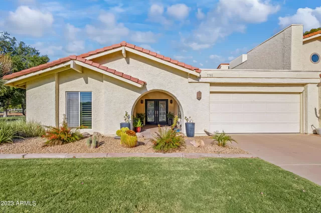 MLS: 6739654 Condo For Sale