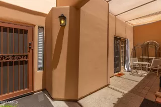 Photo #2: 6739726 Listing