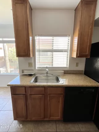 Photo #6: 6740077 Listing 