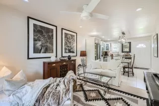 Photo #3: 6740681 Listing 