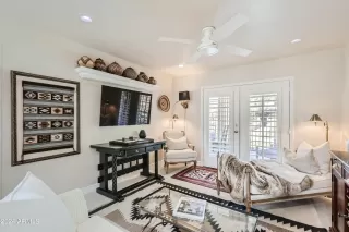 Photo #4: 6740681 Listing 