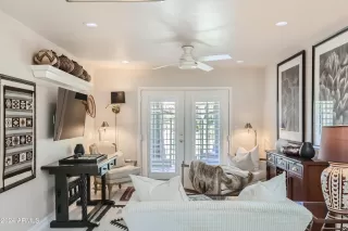 Photo #6: 6740681 Listing 