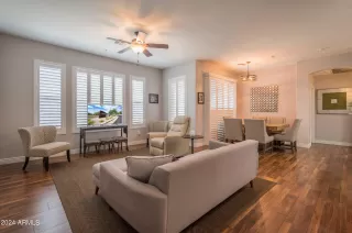 Photo #2: 6740960 Listing 