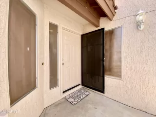 Photo #3: 6741566 Listing 