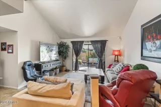 Photo #5: 6741714 Listing 