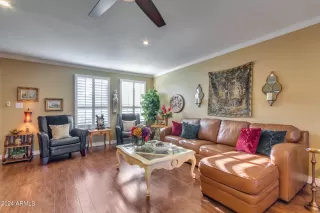 Photo #3: 6742112 Listing 