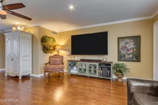 Photo #5: 6742112 Listing 