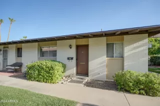 Photo #1: 6742447 Listing