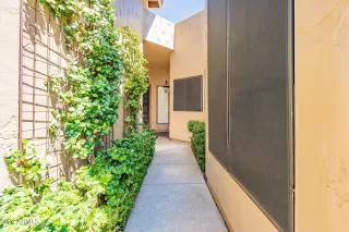 Photo #2: 6742577 Listing 