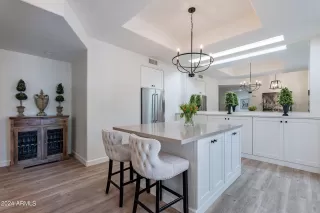 Photo #5: 6742577 Listing 