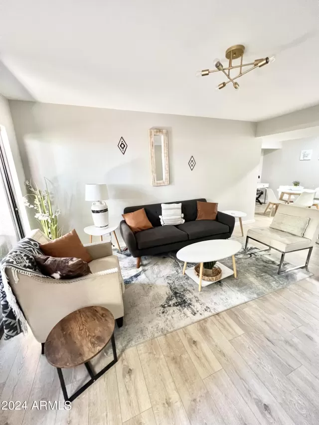 MLS: 6742602 Condo For Sale