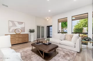 Photo #1: 6742660 Listing 