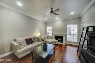 Photo #1: 6742870 Listing 