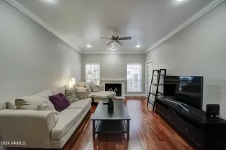 Photo #3: 6742870 Listing 