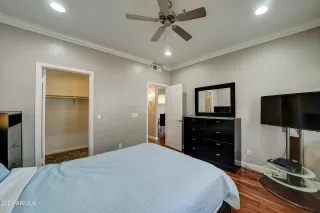 Photo #6: 6742870 Listing 