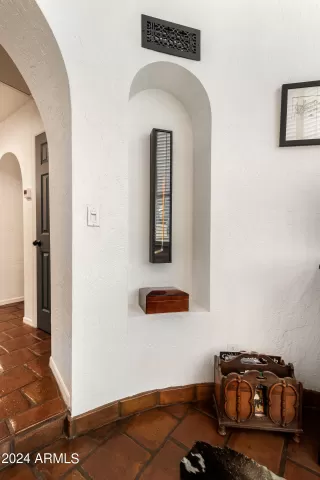 Photo #4: 6743019 Listing 