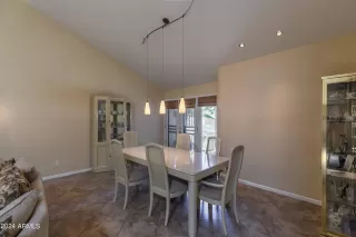 Photo #3: 6743439 Listing