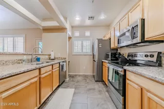 Photo #2: 6743561 Listing 