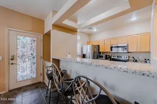 Photo #4: 6743561 Listing 