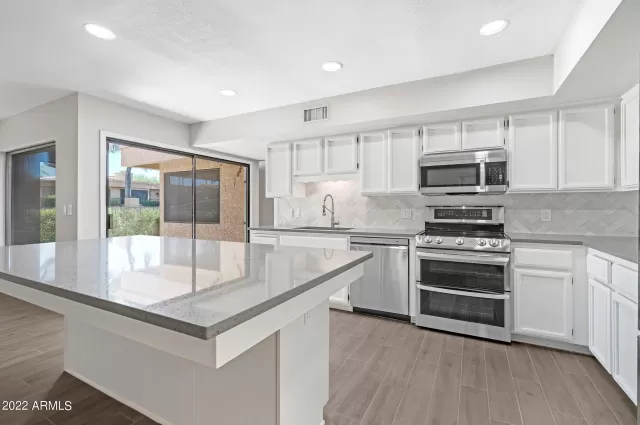 MLS: 6743774 Condo For Sale