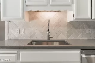 Photo #3: 6743774 Listing 