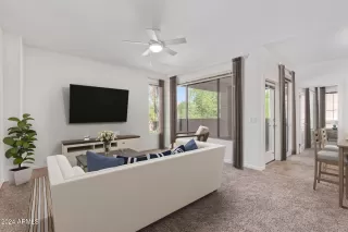 Photo #2: 6744071 Listing