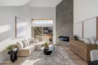 Photo #1: 6744215 Listing