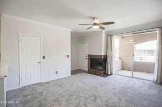 Photo #4: 6744292 Listing