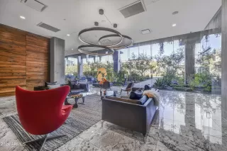 Photo #2: 6744298 Listing