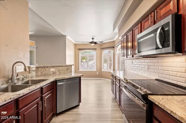 MLS: 6744384 Condo For Sale